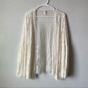 XHILARATION Sheer Off White Flare Sleeve Lace Cardigan size Large